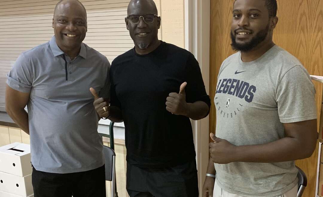 Coach Brown with Bouna Ndiaye and Mason Brawley