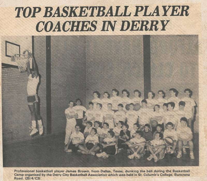 coach-brown-dunks-a-basketball-during-his-basketball-clinic-in-europe-top-basketball-player-coaches-in-derry